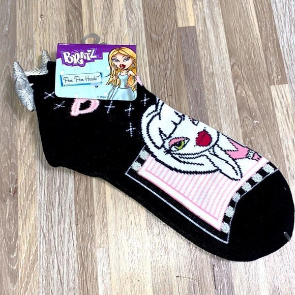 Bratz doll Pom Pom head black socks loungewear Y2K fashion dolls socks vintage - Picture 4 of 4